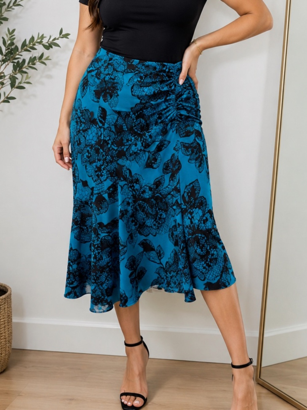 Worthington Teal and Black Floral Midi Skirt
